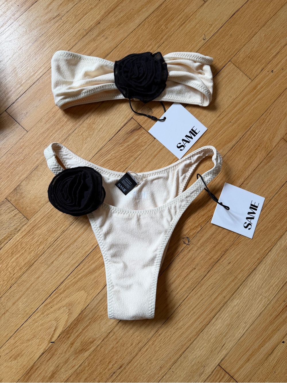 Same Los Angeles bikini rose rosette flower